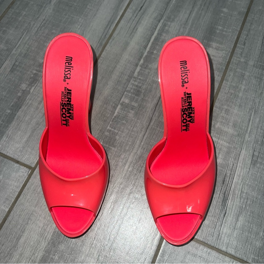 Melissa x Jeremy Scott "Inflatable" Mules - Picture 2 of 4
